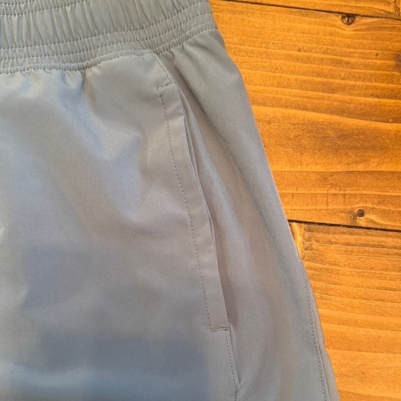 Gray Athletic Shorts with Elastic Waistband and Performance Fabric - Picture 6 of 13